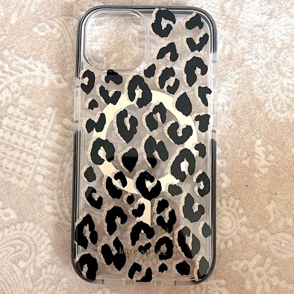 NWOT Kate Spade Protective Hardshell Case MagSafe iPhone 13 Leopard Print Animal